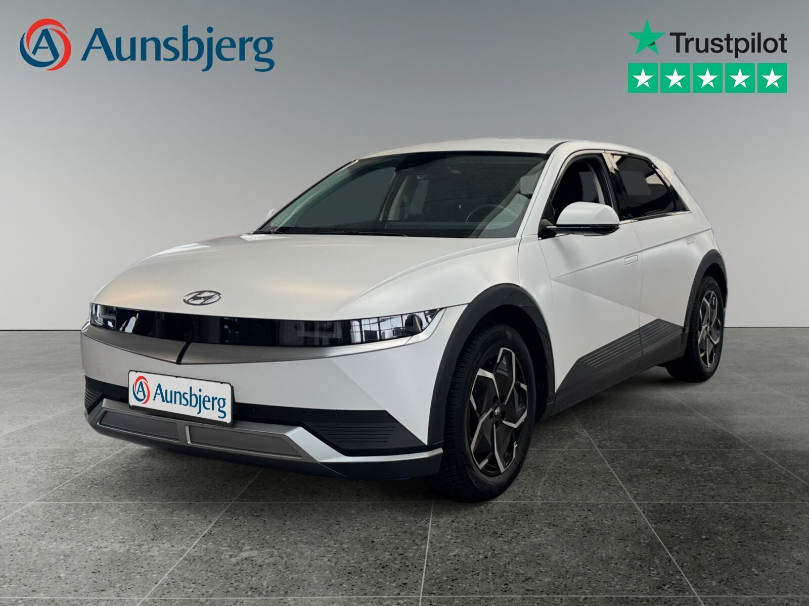 Hvid Hyundai Ioniq 5 fra 2024