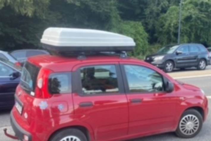 Rød Fiat Panda fra 2014