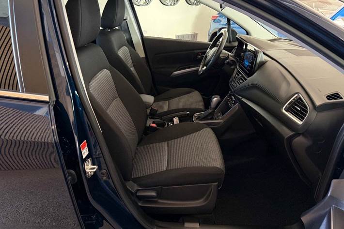 Blå Suzuki S-Cross fra 2022