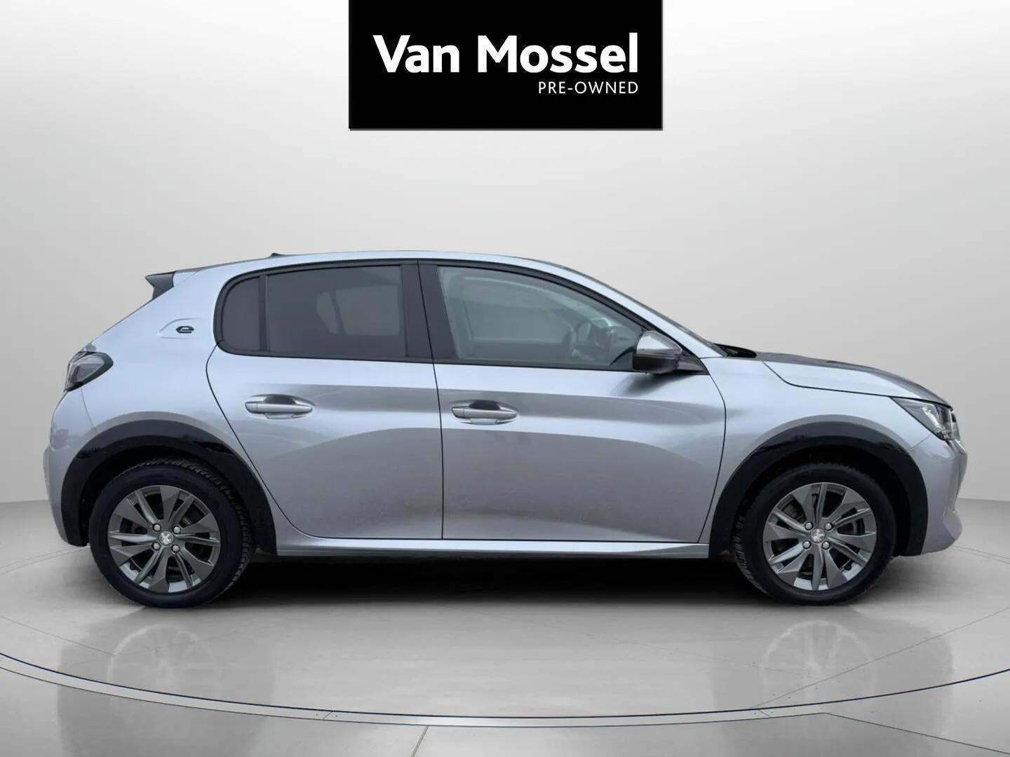 Peugeot e-208 50 Allure Pack