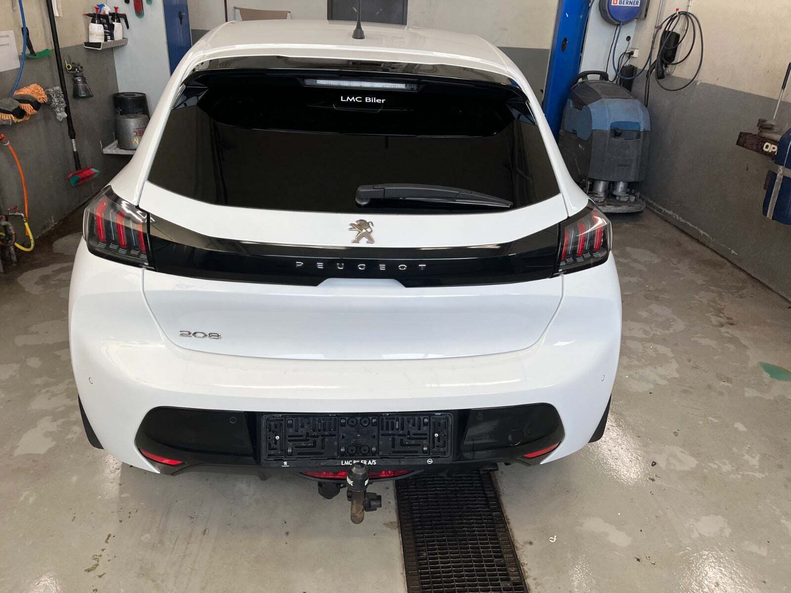 Peugeot 208 1,2 PureTech 100 Platin Sport