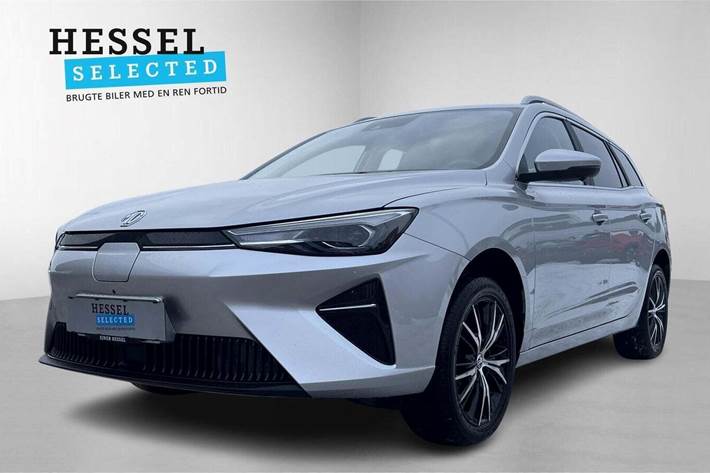 Sølv MG 5 fra 2023 set udefra