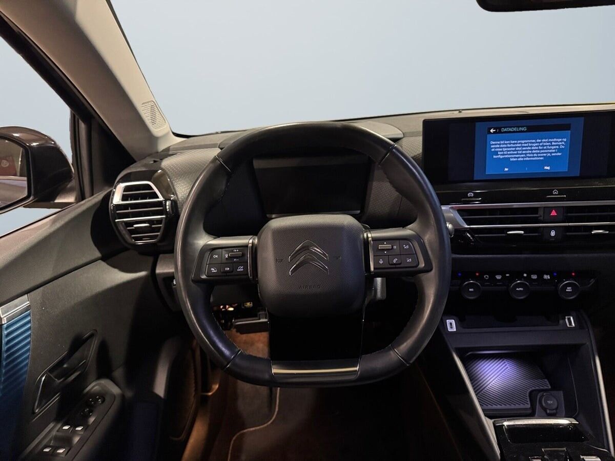 Grå Citroën ë-C4 fra 2022