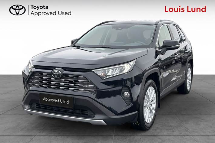 Sort Toyota RAV4 fra 2019 set udefra