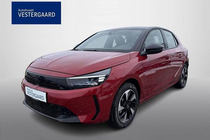 Rød Opel Corsa-e fra 2024 set udefra