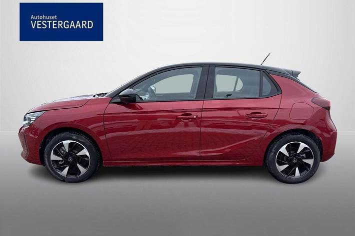 Rød Opel Corsa-e fra 2024