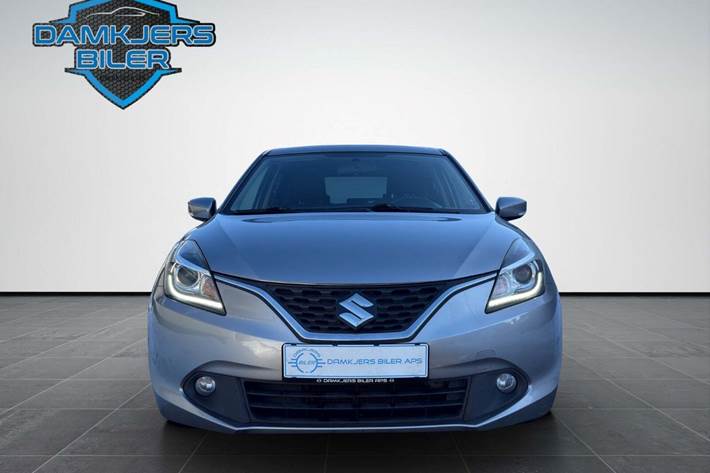 Grå Suzuki Baleno fra 2016