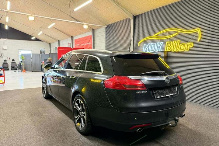 undefined Opel Insignia fra 2011
