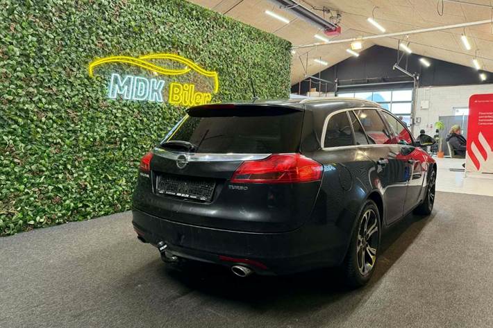 undefined Opel Insignia fra 2011