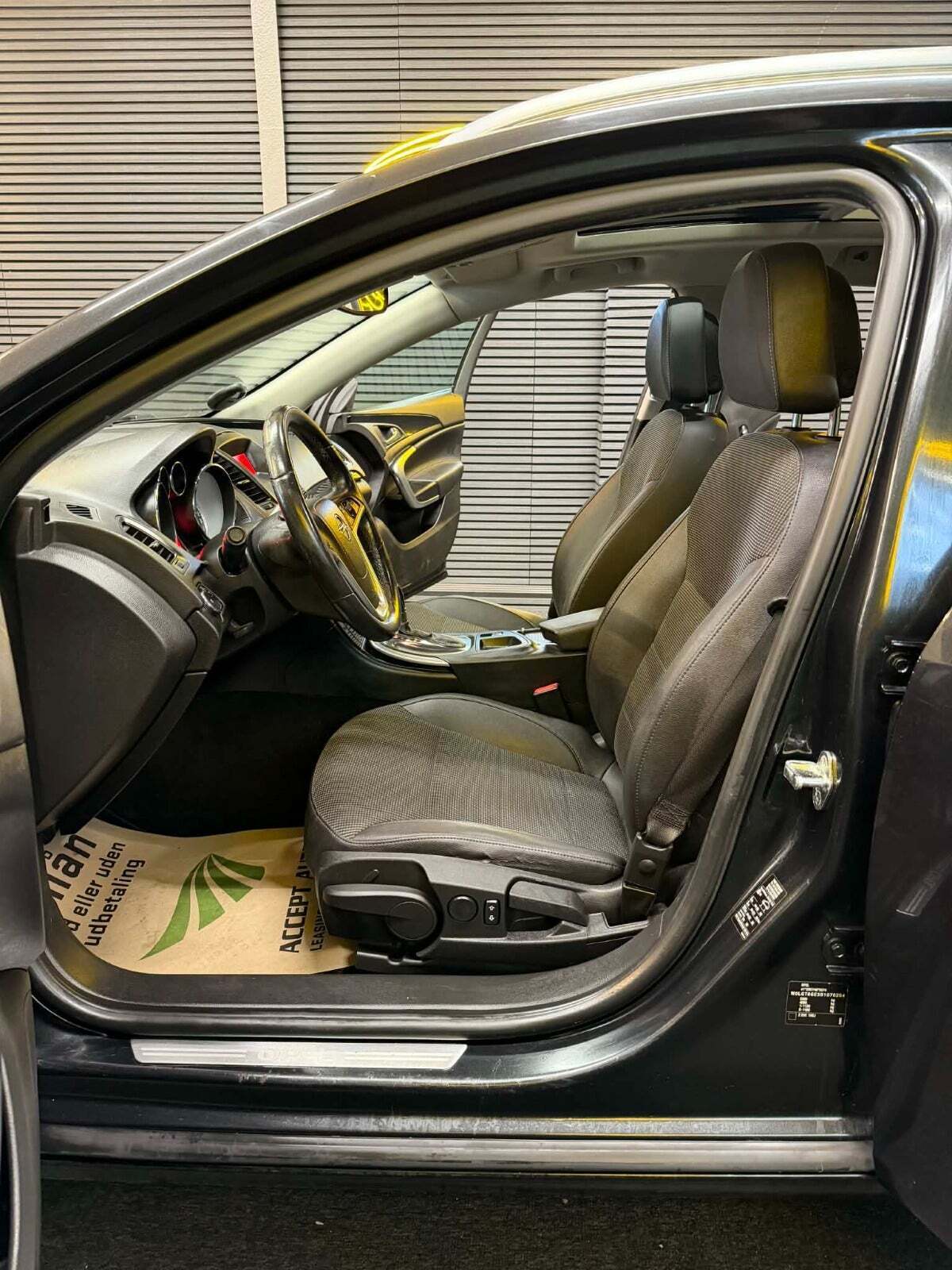 Opel Insignia 2,0 T 220 Cosmo aut.