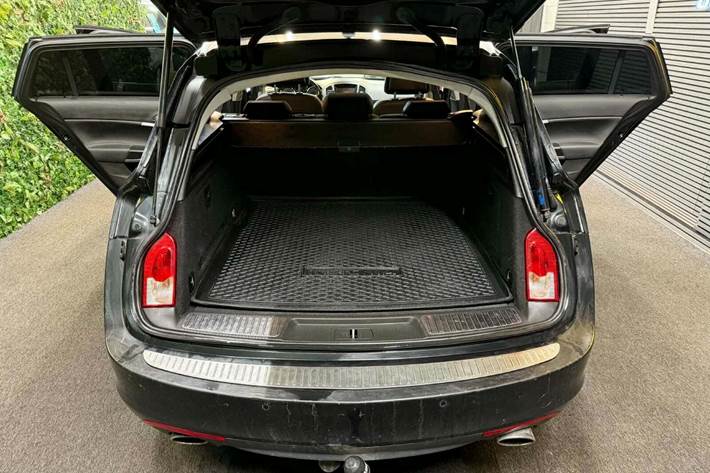 undefined Opel Insignia fra 2011