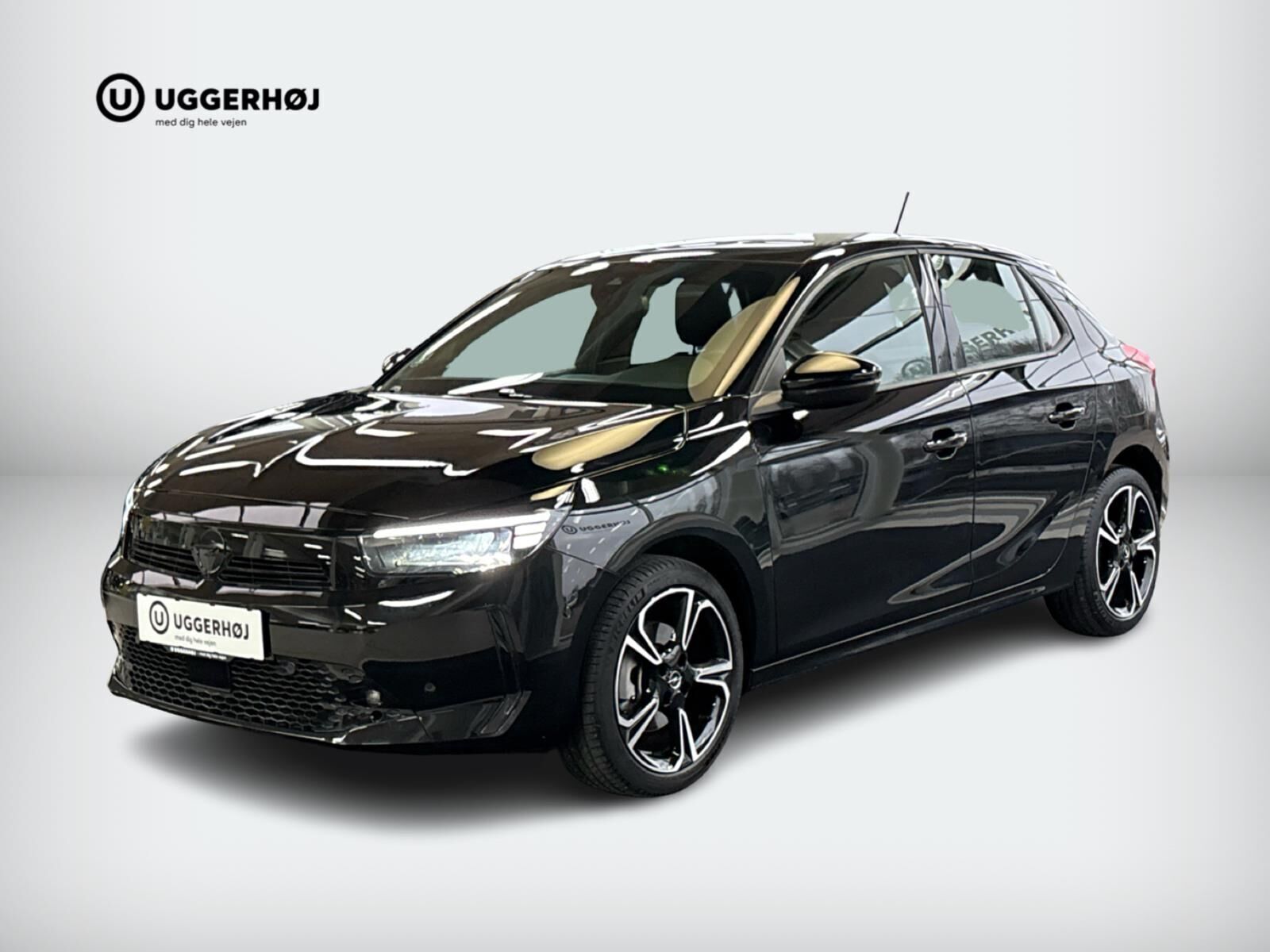 Sort Opel Corsa fra 2023