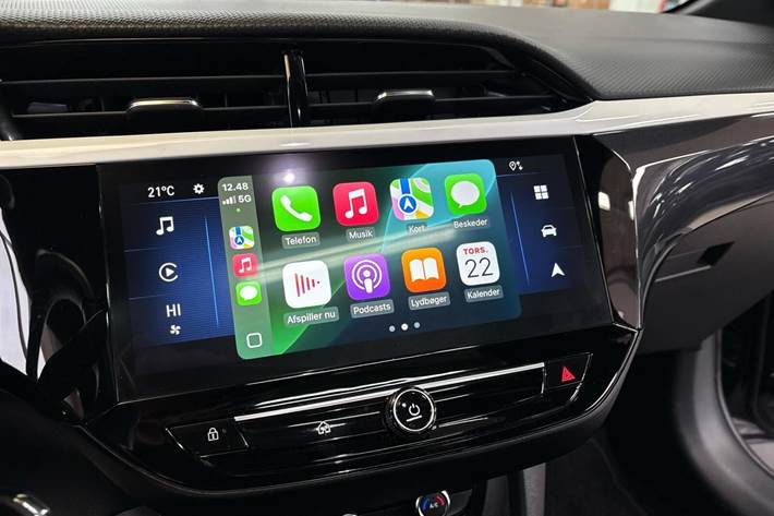 Sort Opel Corsa fra 2023