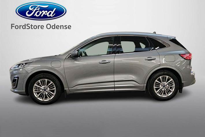 Grå Ford Kuga fra 2020