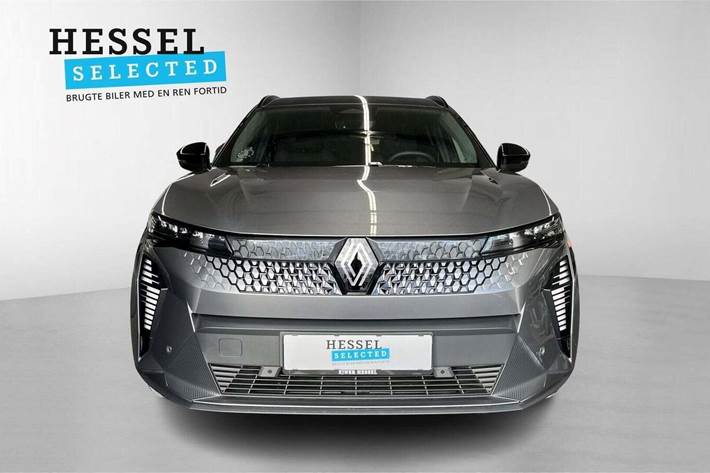 Grå Renault Scenic E-Tech fra 2024