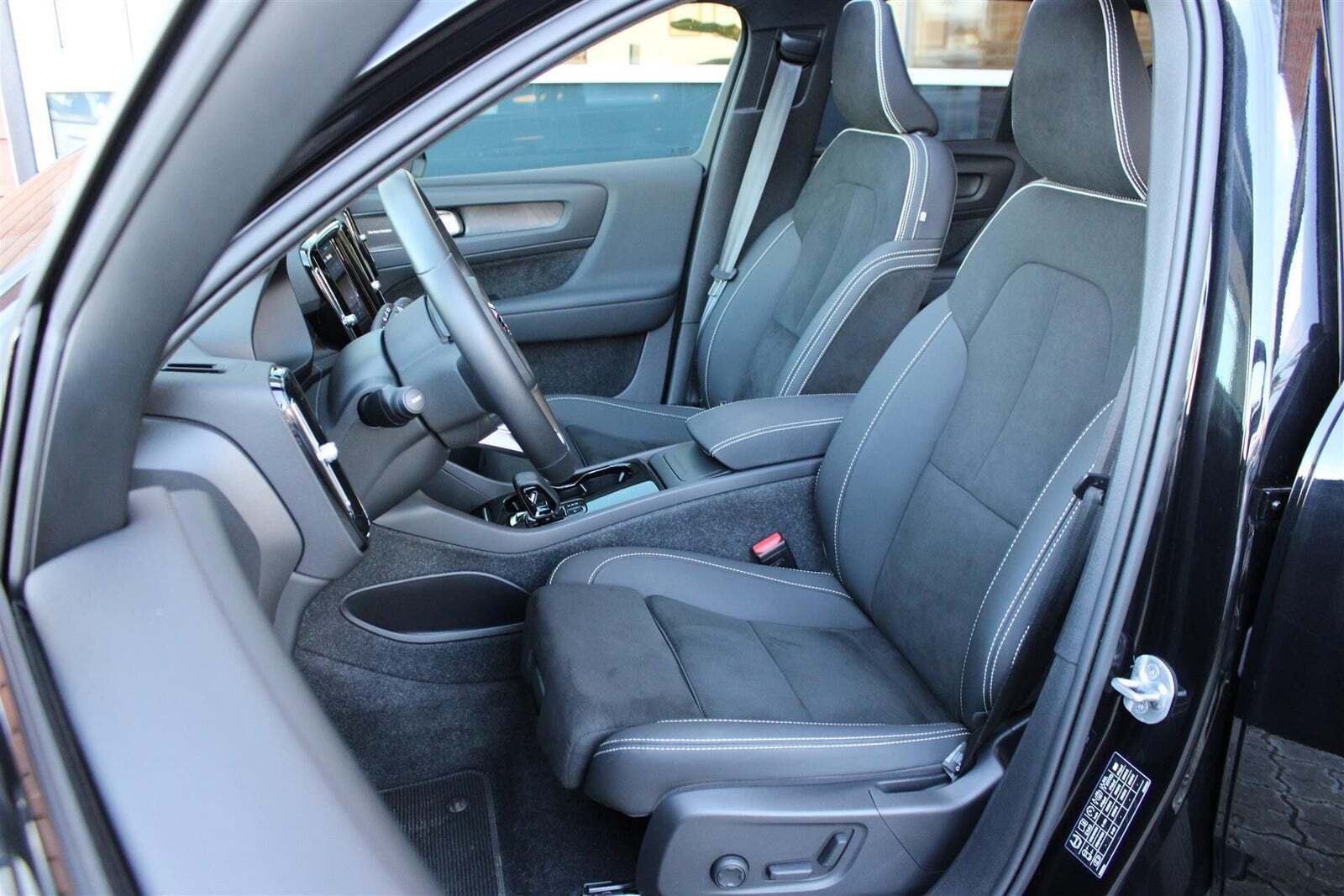 Volvo EX40 Extended Range Ultra