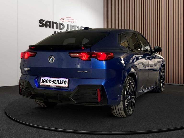 BMW iX2 xDrive30 M-Sport Premium
