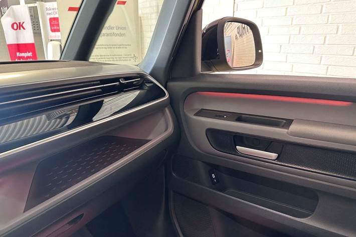 Gul VW ID.Buzz fra 2023