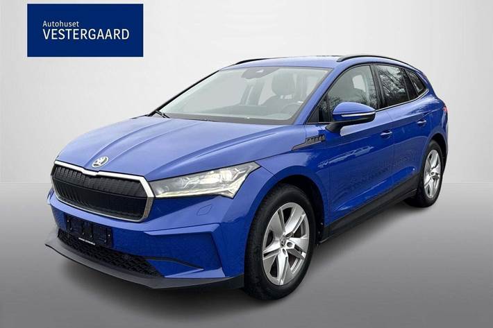 Blå Skoda Enyaq fra 2022 set udefra