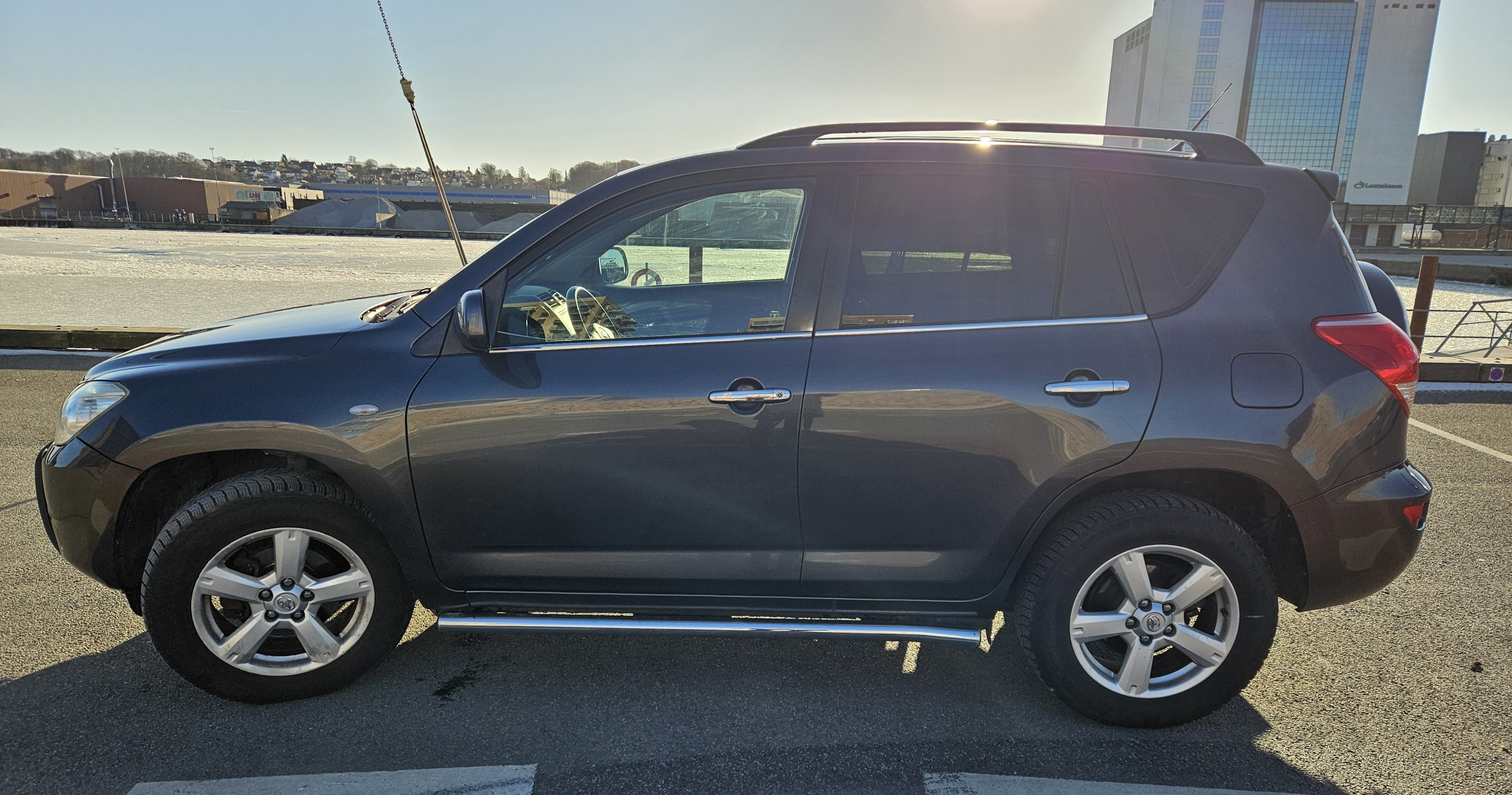 Toyota RAV4 2,0 VAN AUT.