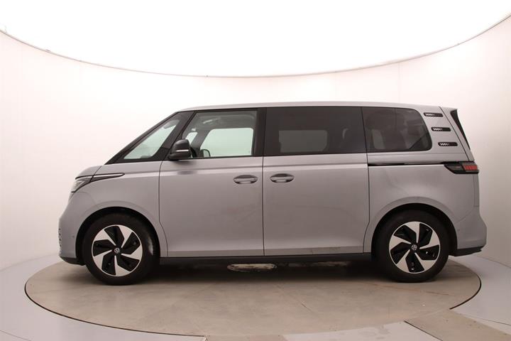 Sølv VW ID.Buzz fra 2023