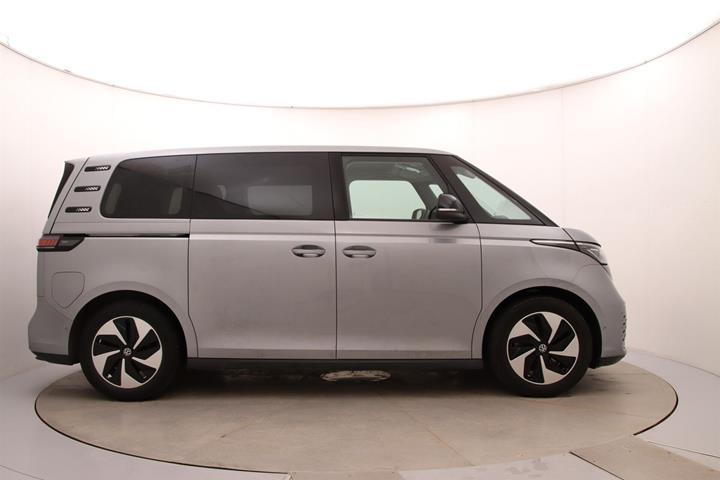 Sølv VW ID.Buzz fra 2023