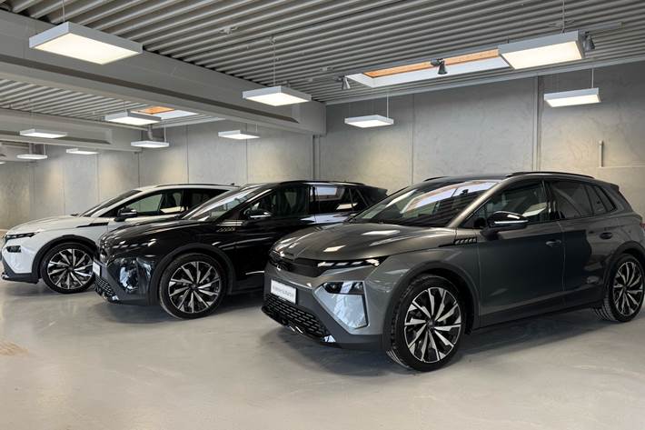 Hvid Skoda Elroq fra 2026