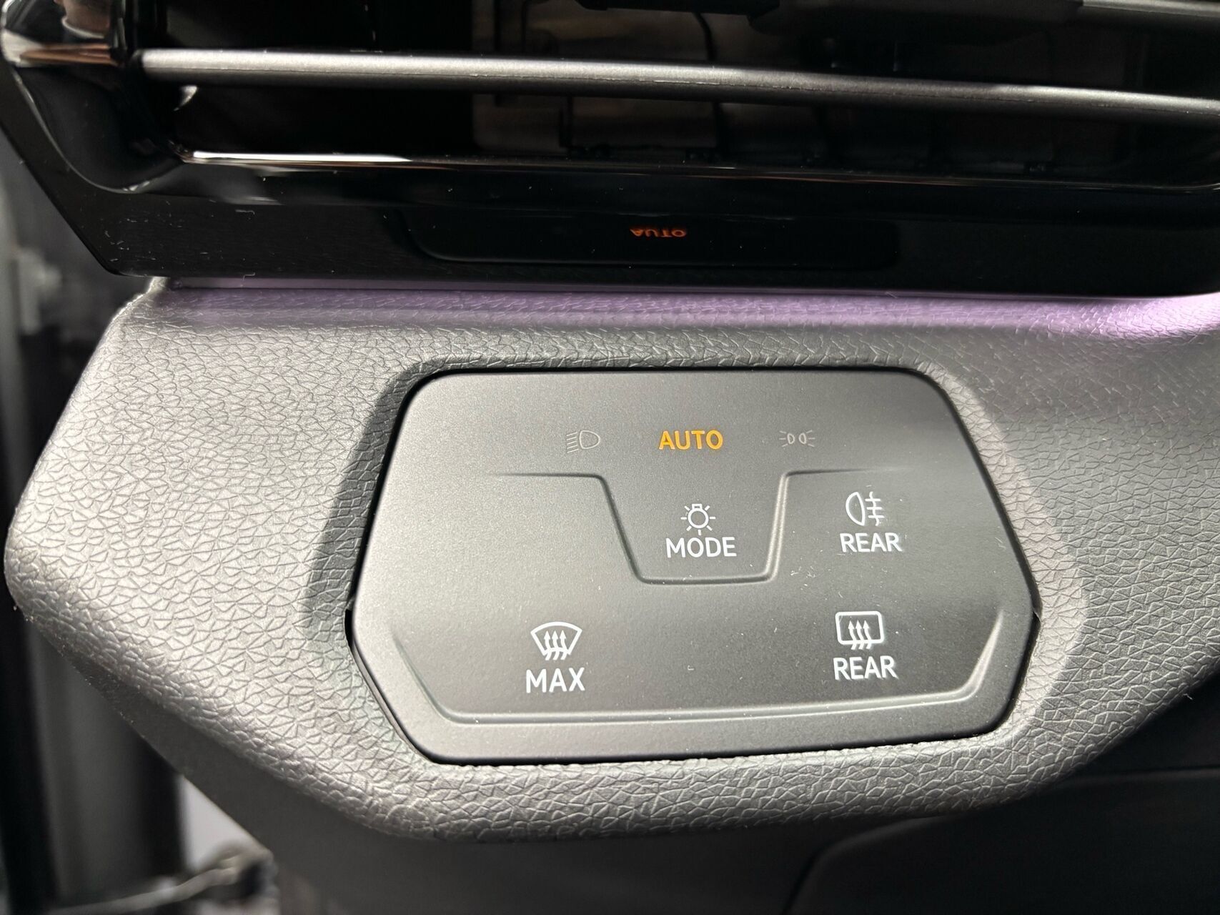 Grå VW ID.4 fra 2022