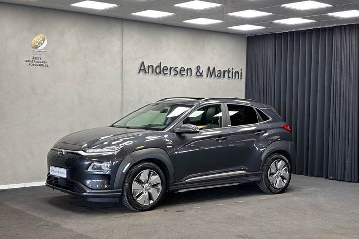 Grå Hyundai Kona fra 2021