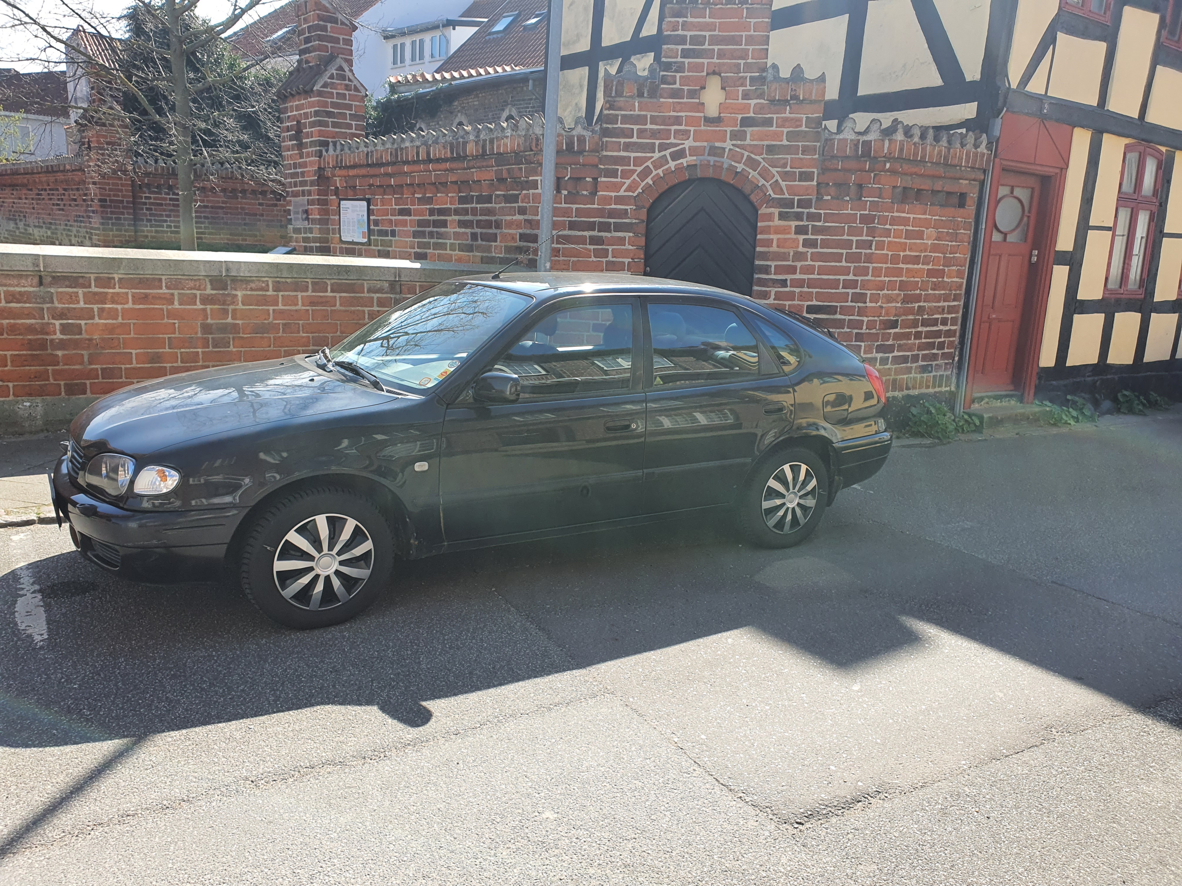 Toyota Corolla 1,4 VVT-i LB