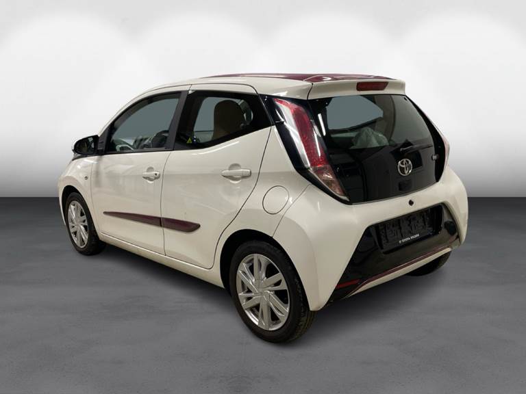 Toyota Aygo 1,0 VVT-I X-Press 69HK 5d