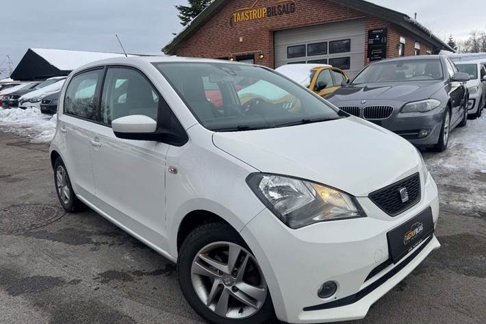 undefined Seat Mii fra 2013 set udefra