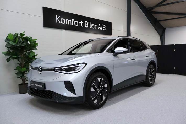 Sølv VW ID.4 fra 2025 set udefra