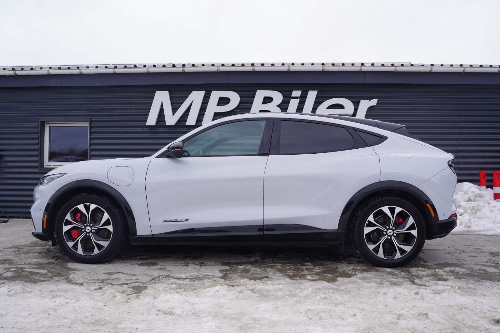 Ford Mustang Mach-E 88 Premium Extended Range