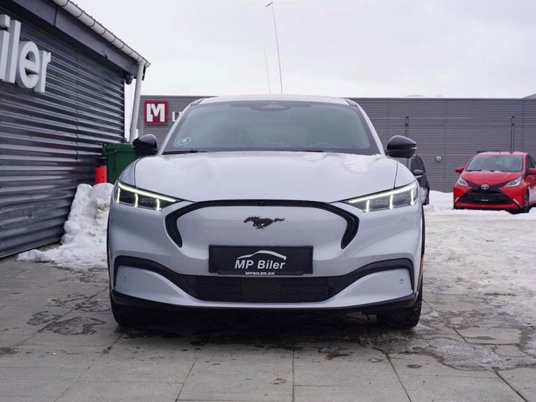 Ford Mustang Mach-E 88 Premium Extended Range