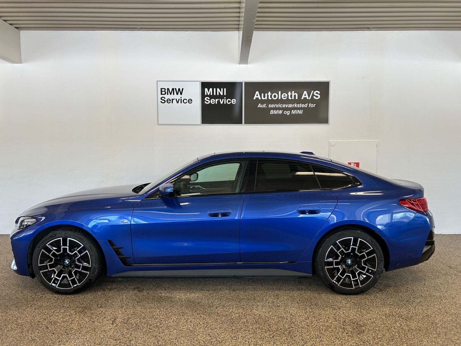 BMW i4 eDrive40 Fully Charged M-Sport