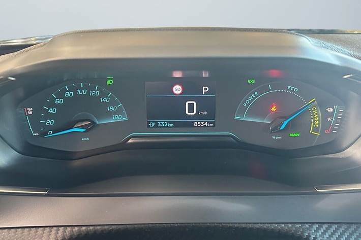 Sort Peugeot e-2008 fra 2025