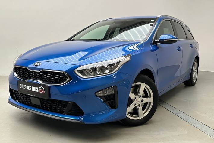 Blå Kia Ceed fra 2018
