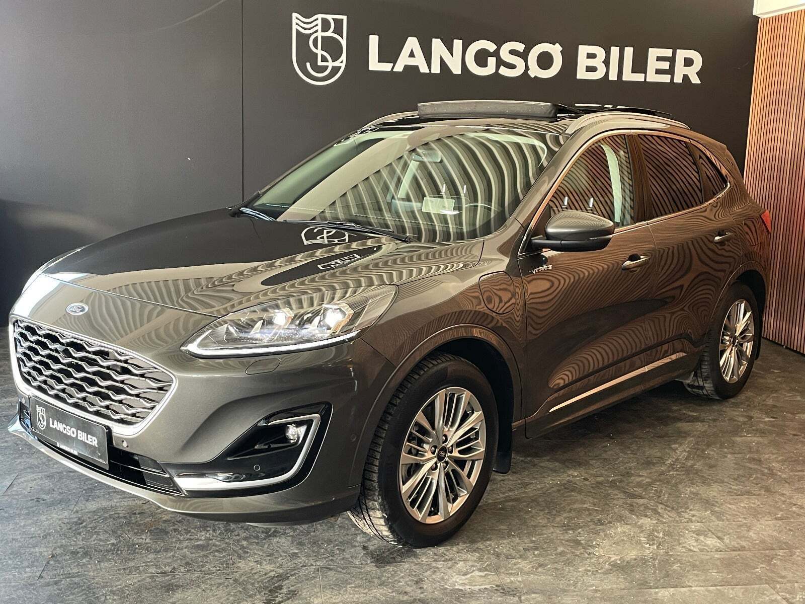 Ford Kuga 2,5 PHEV Vignale CVT