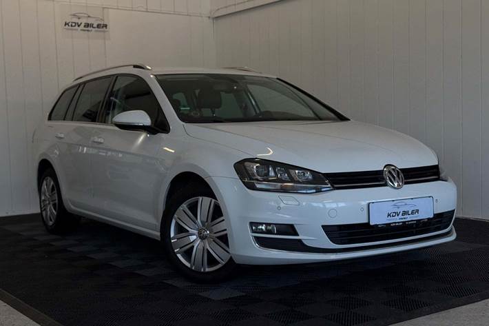 Hvid VW Golf VII fra 2015