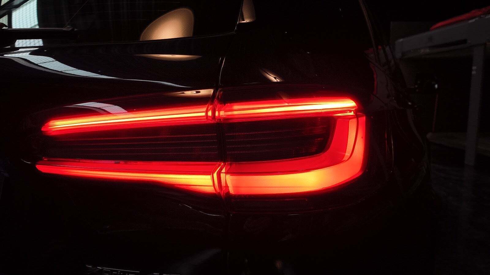 Sort BMW X5 fra 2022