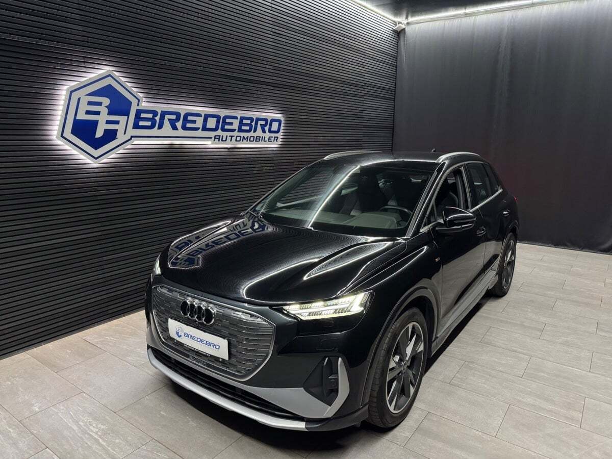 Audi Q4 e-tron 45 S-line Van