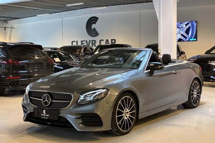 Grå Mercedes E300 fra 2019 set udefra