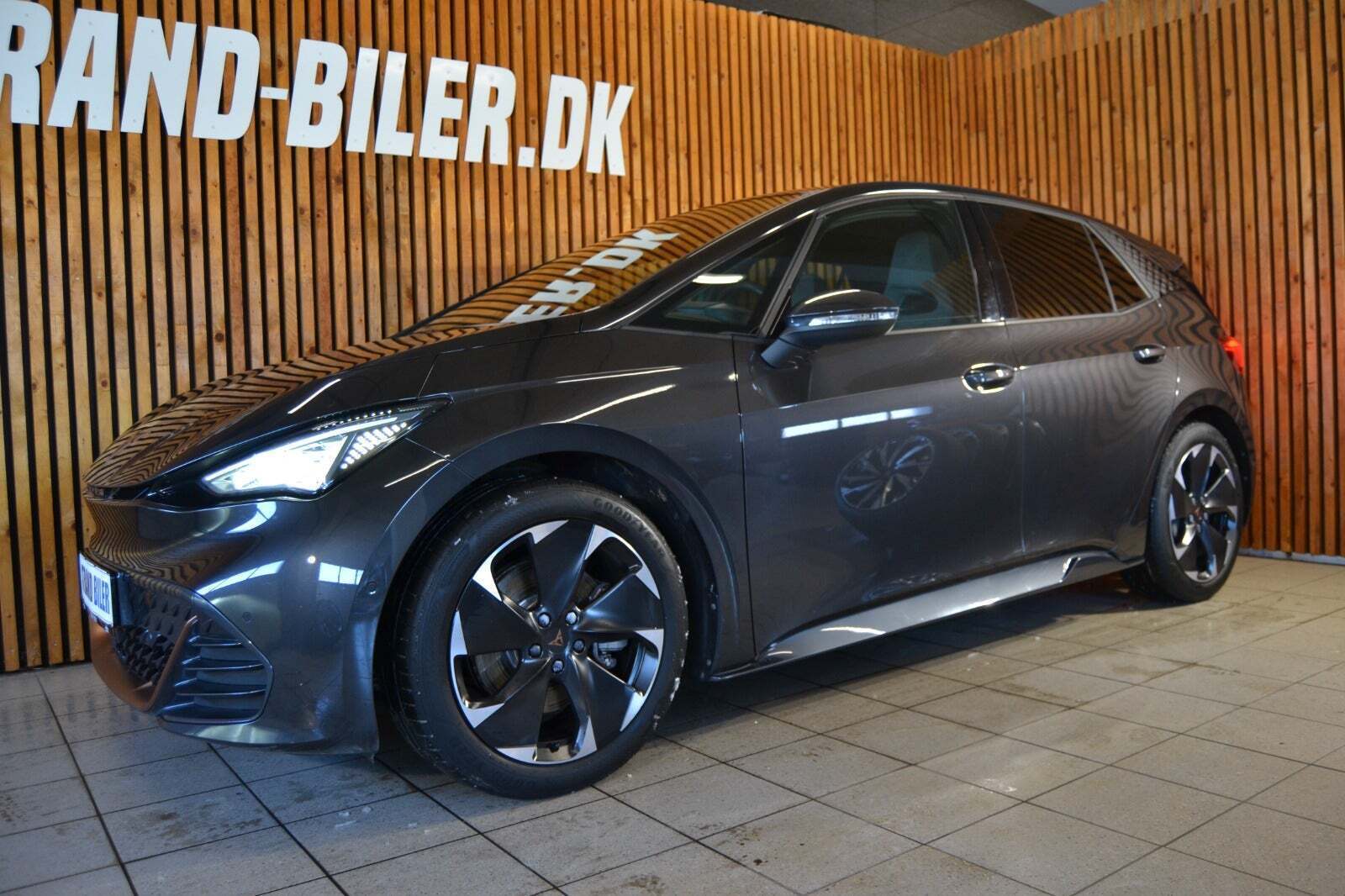 Cupra Born 77 e-Boost Dinamica