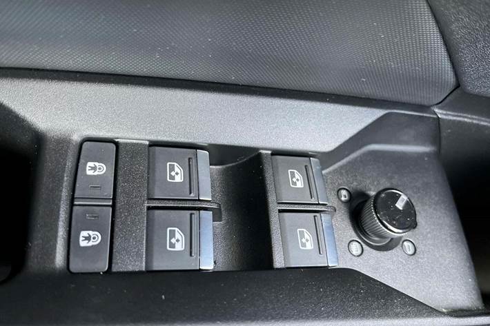 Blå Audi Q4 e-tron fra 2022