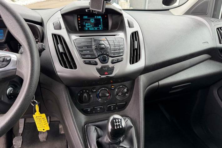 Hvid Ford Transit Connect fra 2016