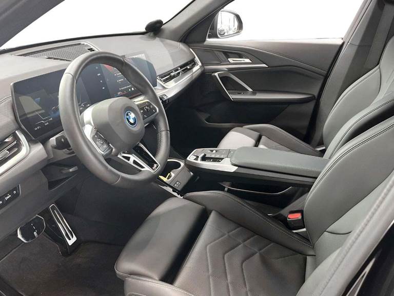 BMW iX2 eDrive20 M-Sport