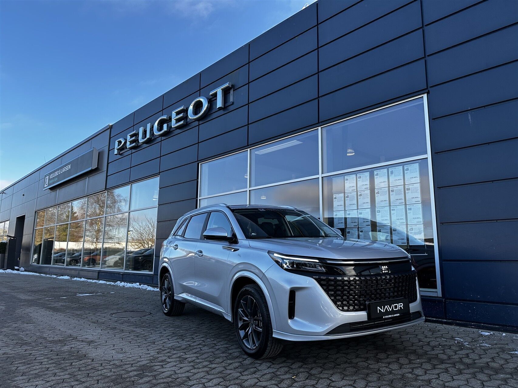 Navor E5 1,5 Plugin-hybrid Rock E-CVT 218HK 5d Aut.