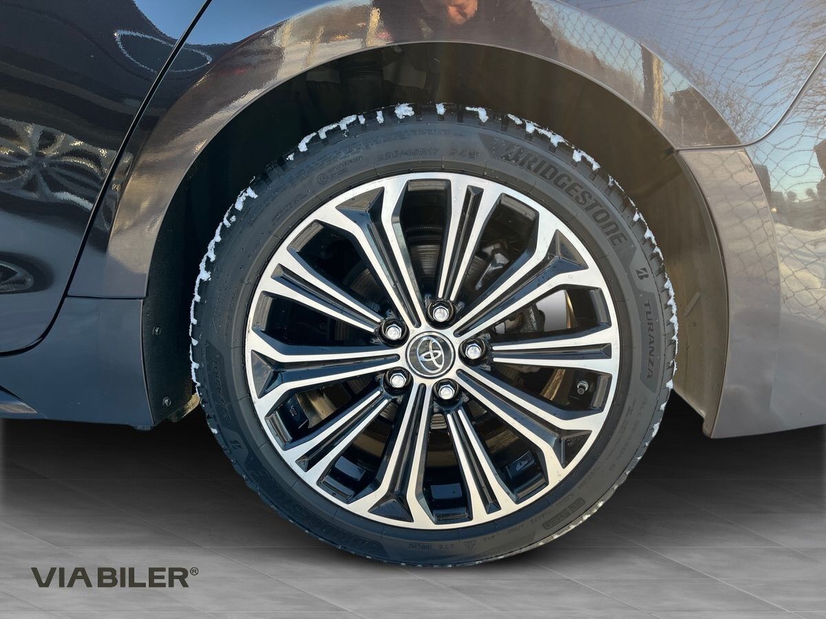 undefined Toyota Corolla fra 2020