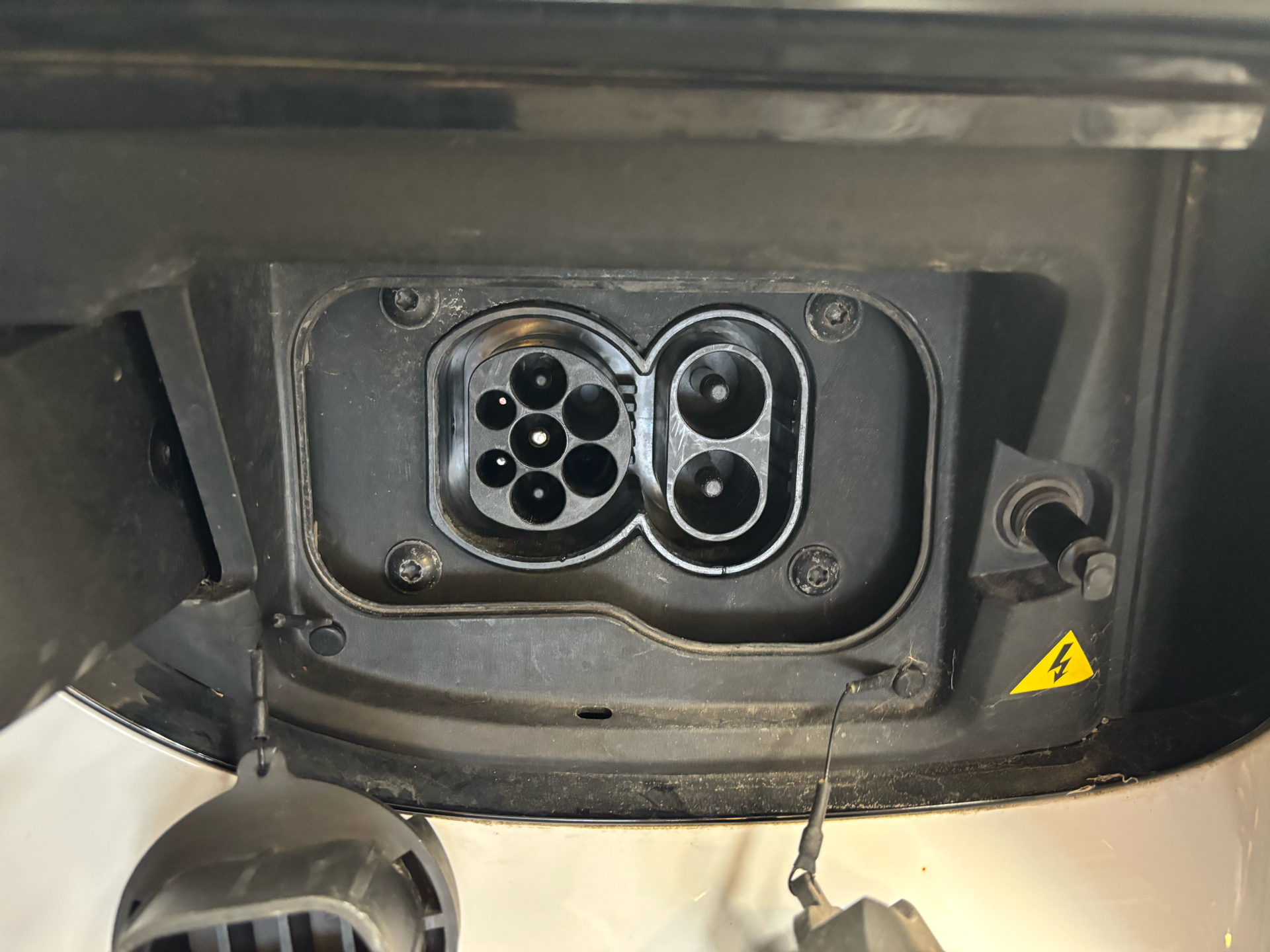 Hvid Aiways U5 fra 2021